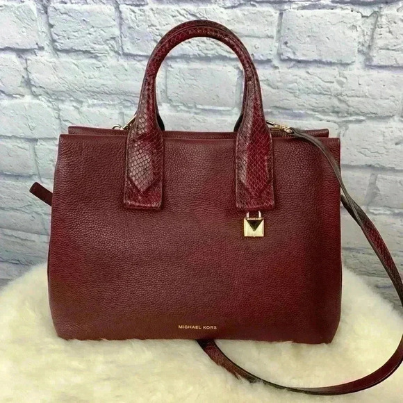 MICHAEL KORS Large Rollins Oxblood Leather Satchel - Picture 3 of 14